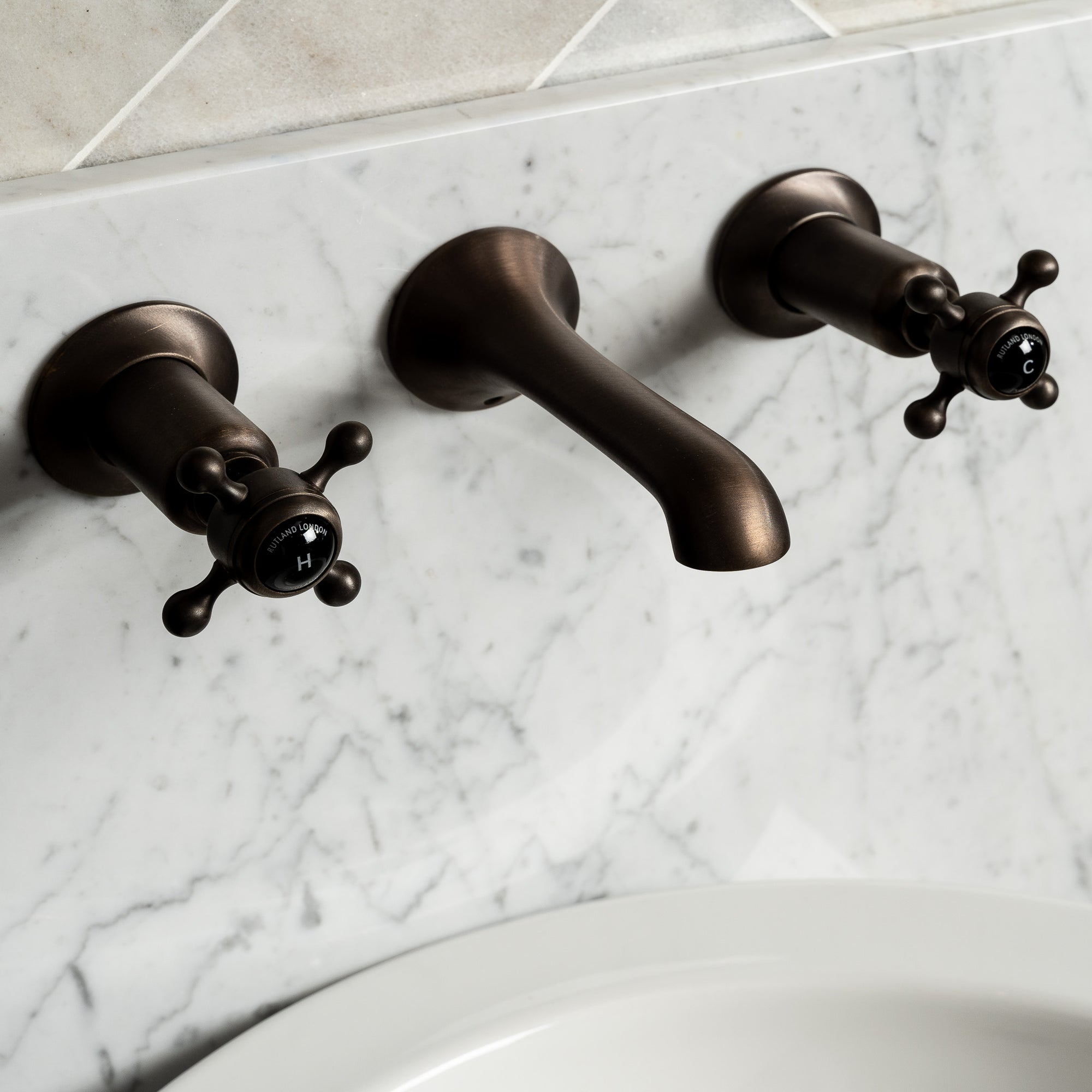 Three Hole Sink Faucets - Rutland London (USA)