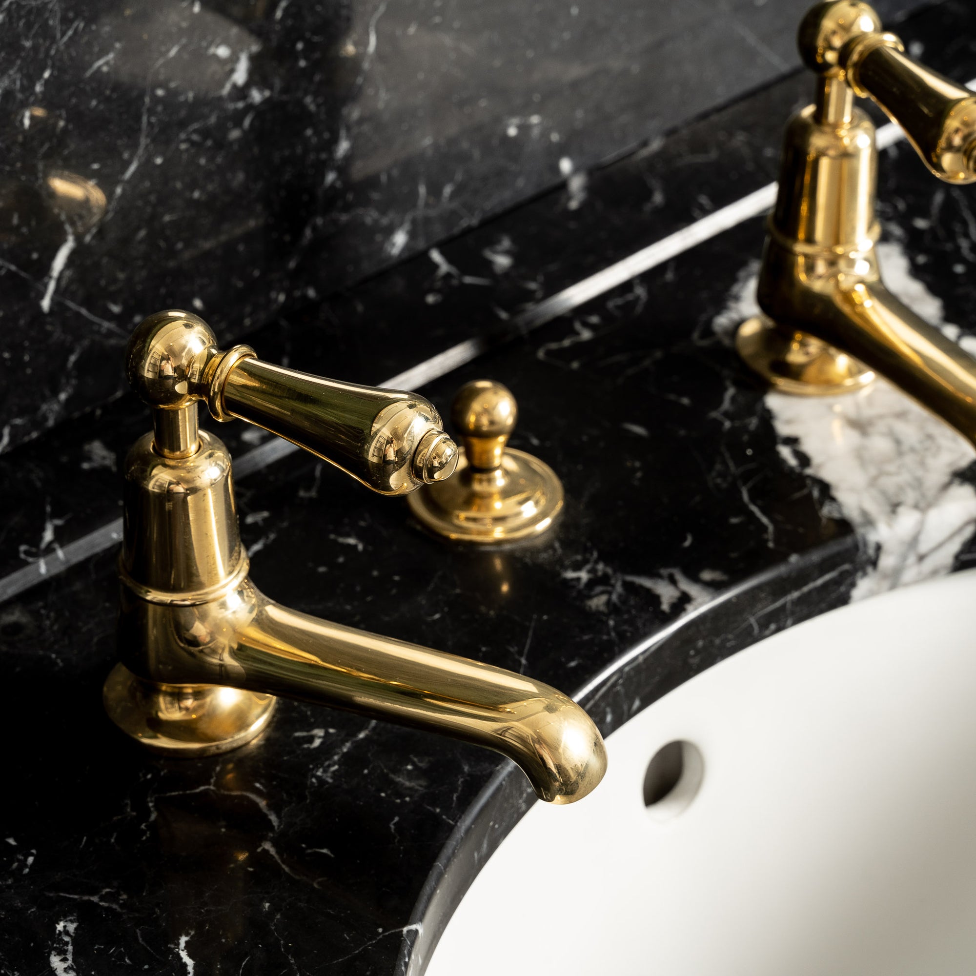 Two Hole Sink Faucets - Rutland London (USA)