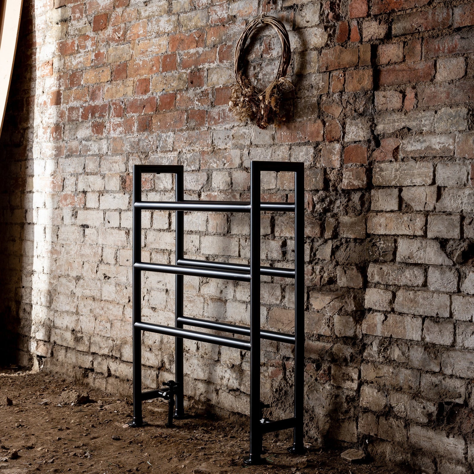 Contemporary Heated Towel Warmers - Rutland London (USA)