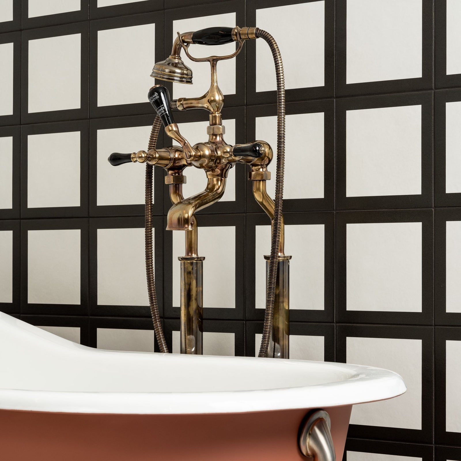 Custom Bathroom Faucets & Showers - Rutland London (USA)