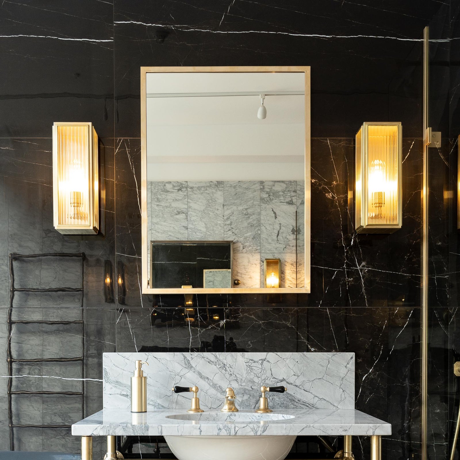 All Mirrors - Rutland London (USA)