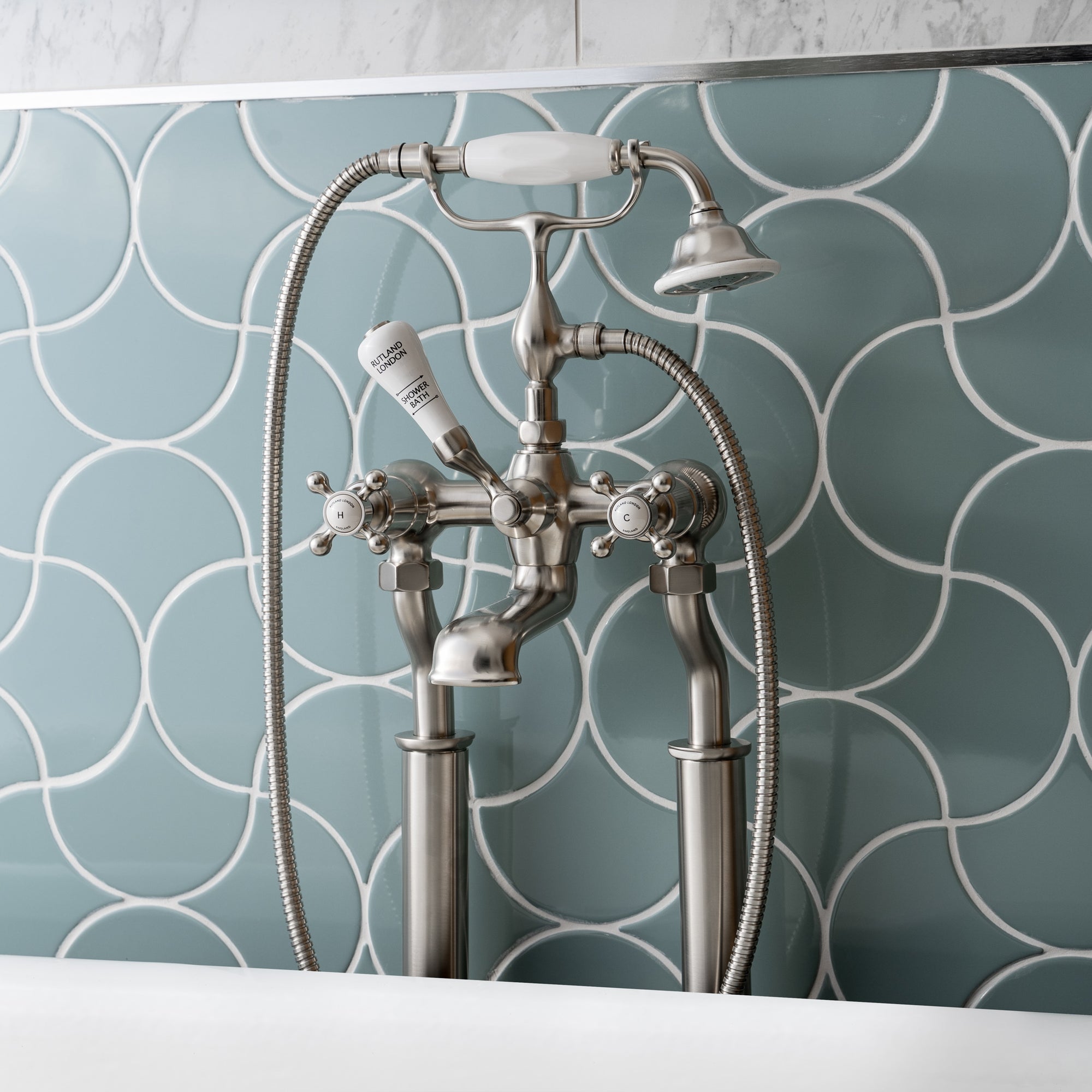 Floor Mount Tub Fillers - Rutland London (USA)