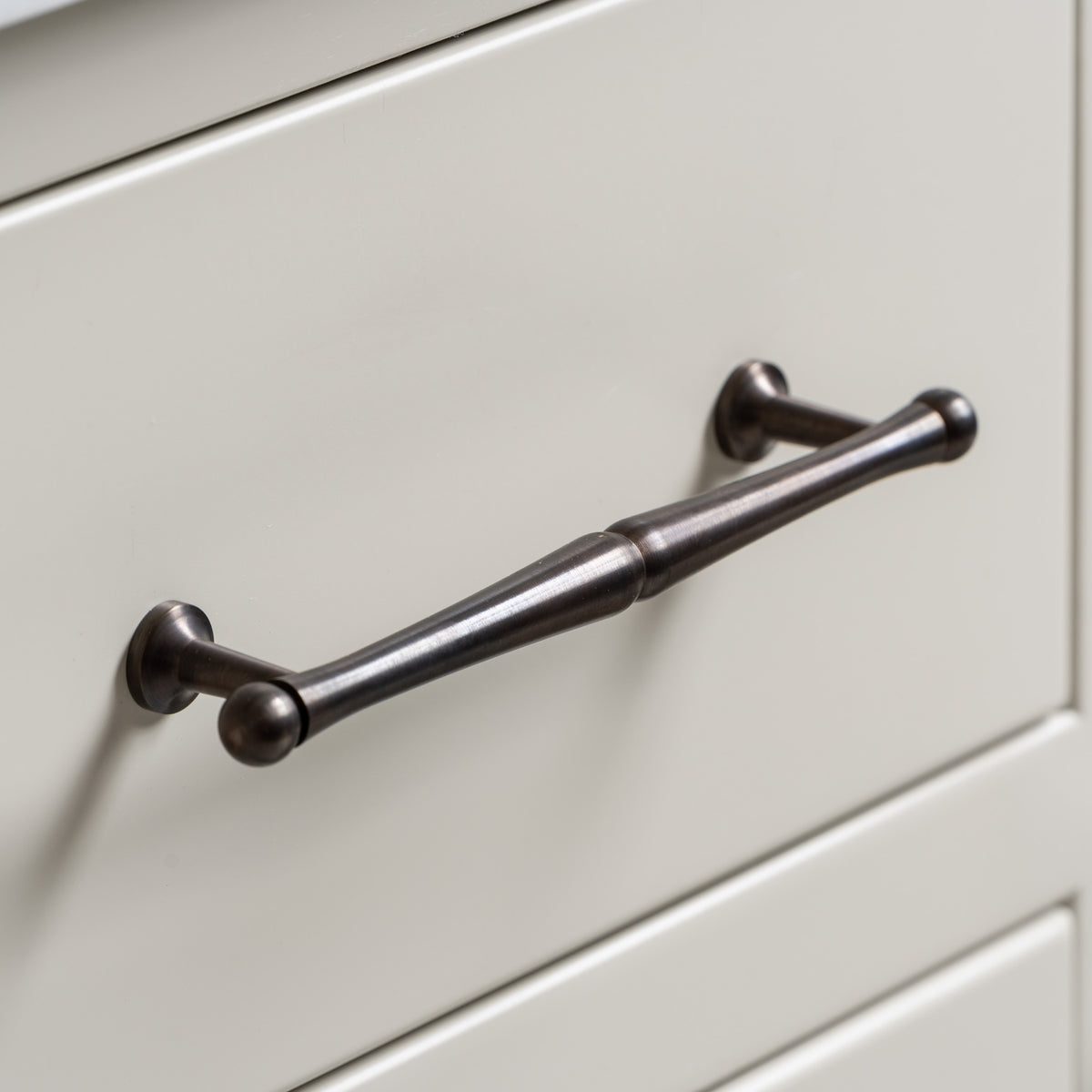 Blenheim Painted Bathroom Vanity (Inc. Marble Top, Upstand & 2no Sinks) - Rutland London (USA)