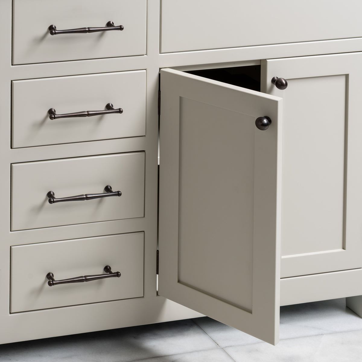 Blenheim Painted Bathroom Vanity (Inc. Marble Top, Upstand & 2no Sinks) - Rutland London (USA)