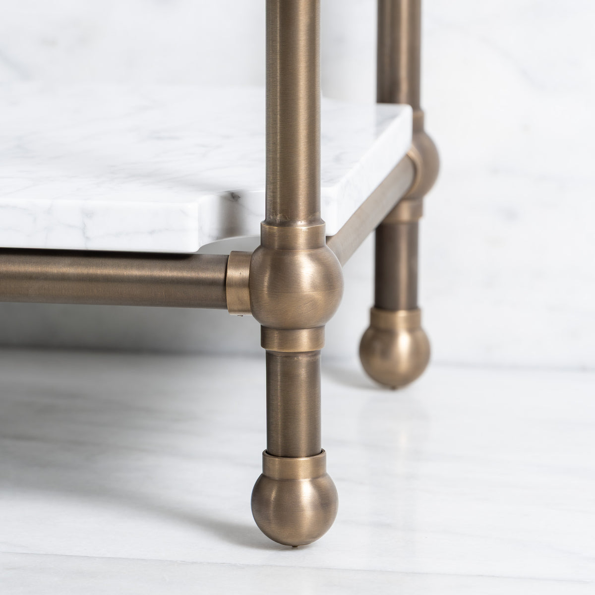 Ravenscourt Double Brass Console Bathroom Sink (Inc. Marble Top, Upstand, Shelf & Sinks) - Rutland London (USA)