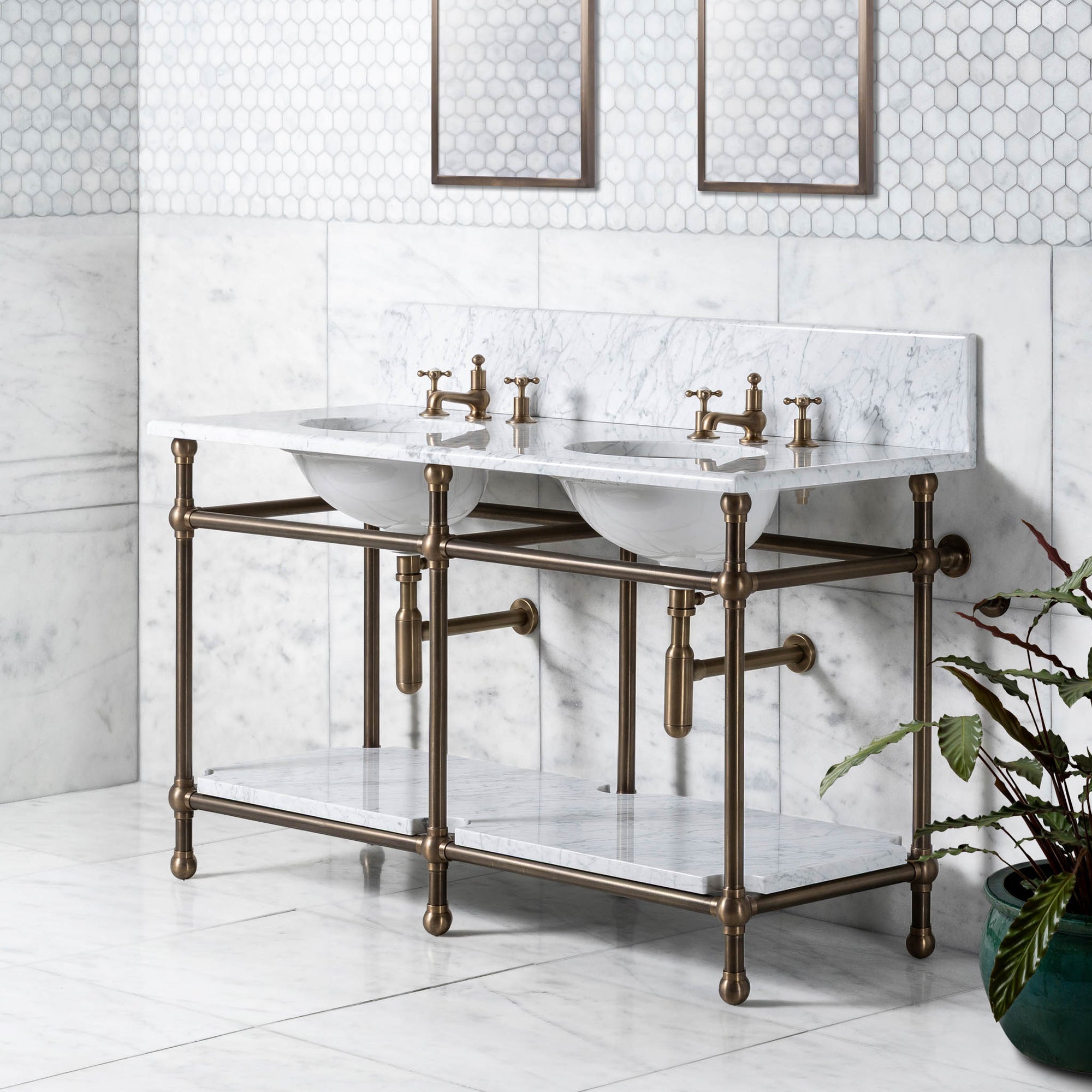 Ravenscourt Double Brass Console Bathroom Sink (Inc. Marble Top, Upstand, Shelf & Sinks) - Rutland London (USA)
