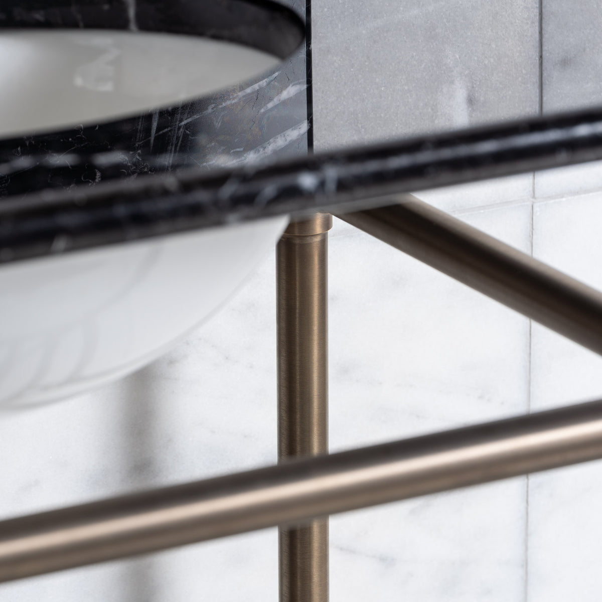 Westminster Double Brass Console Bathroom Sink (Inc. Marble Top, Upstand, Brass Rack & Sinks) - Rutland London (USA)