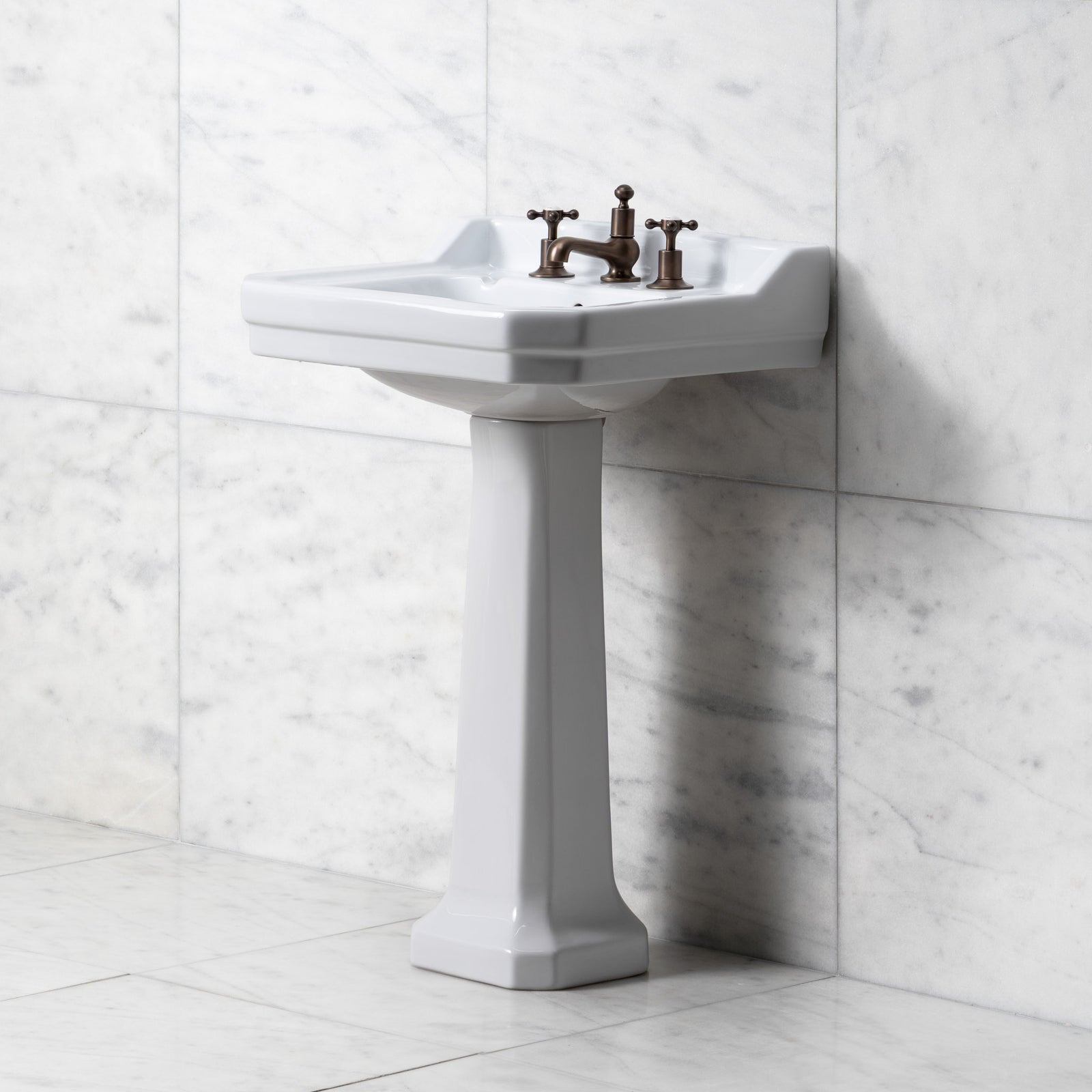 Lancer White Pedestal Bathroom Sink (3 Faucet Hole) - Rutland London (USA)