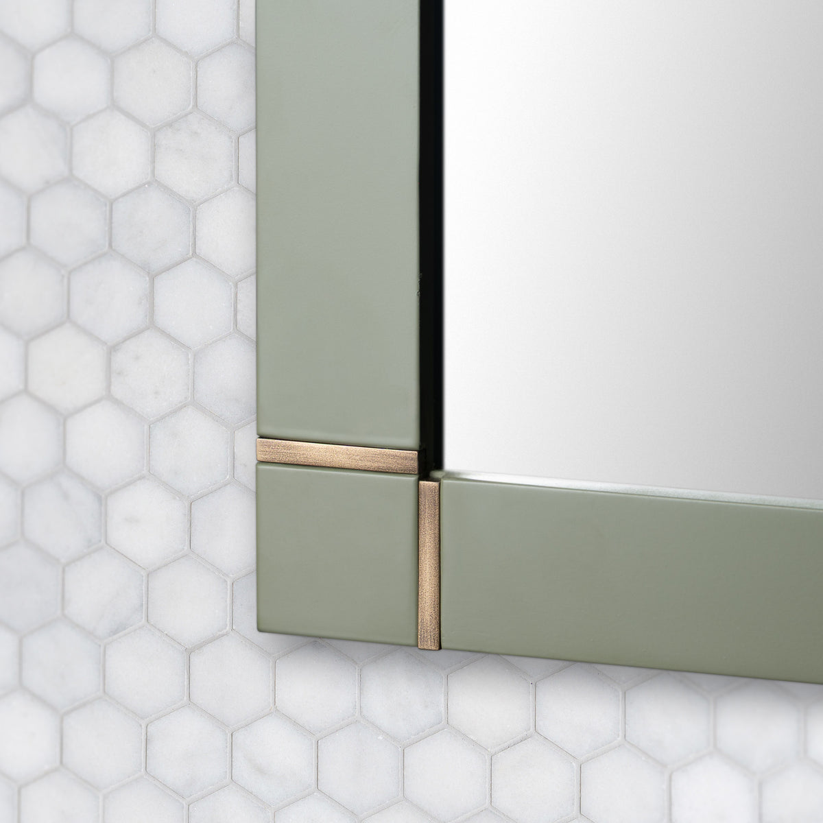 Rugby Painted Bathroom Mirror - Rutland London (USA)