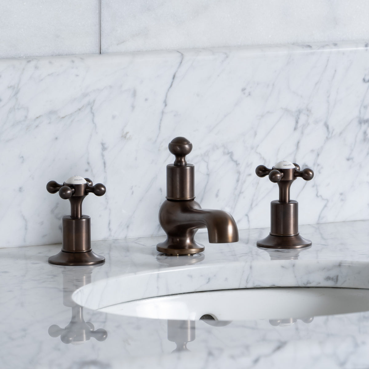 Cadogan Double Brass Console Bathroom Sink (Inc. Marble Top, Upstand, Brass Rack & Sinks) - Rutland London (USA)