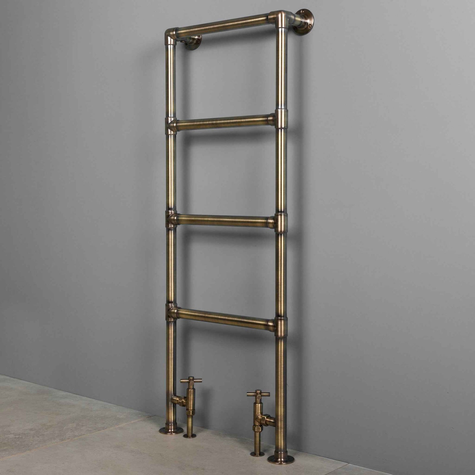 Arundel Heated Towel Warmer - Rutland London (USA)