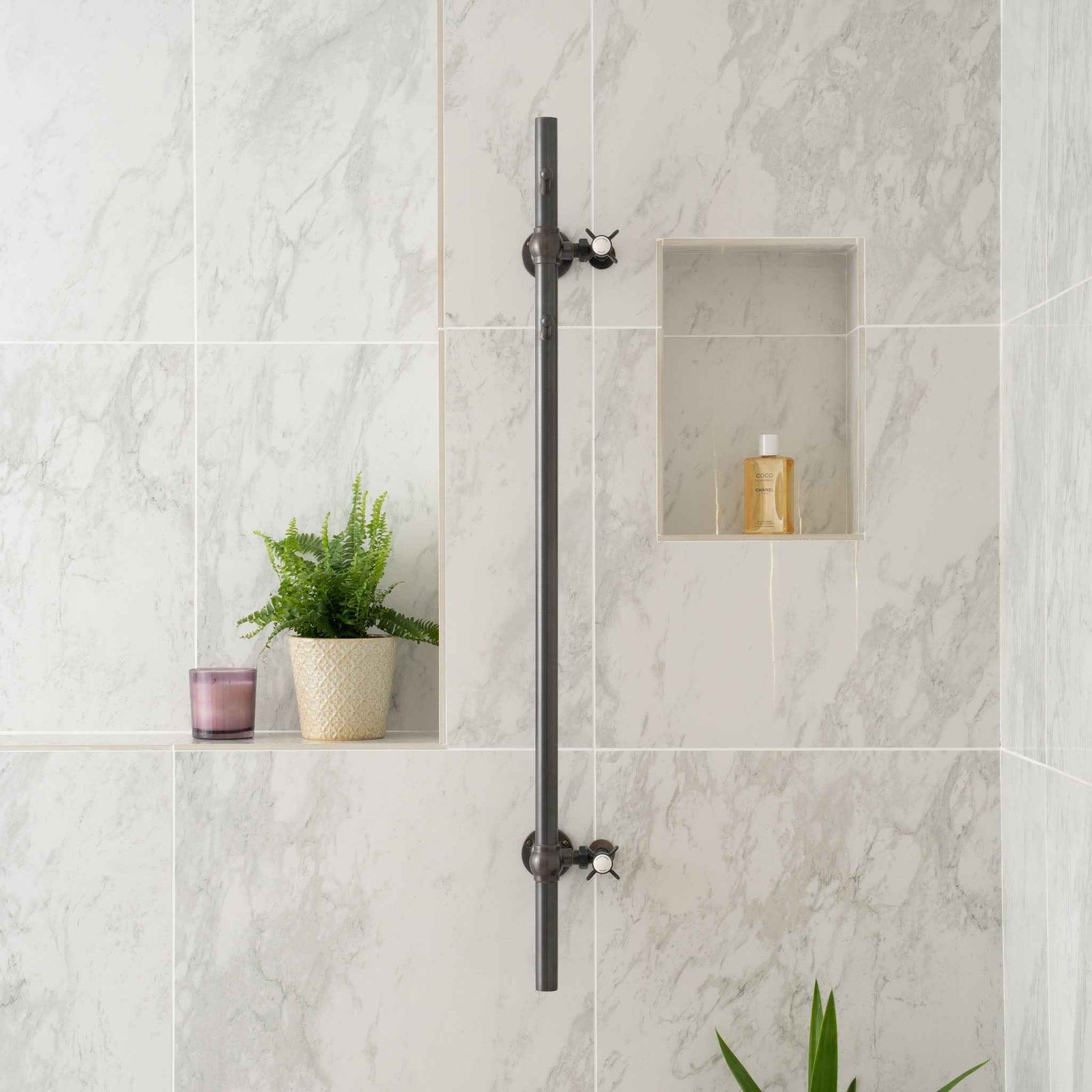 Cubitt Exposed Hot Tree Heated Towel Warmer - Rutland London (USA)