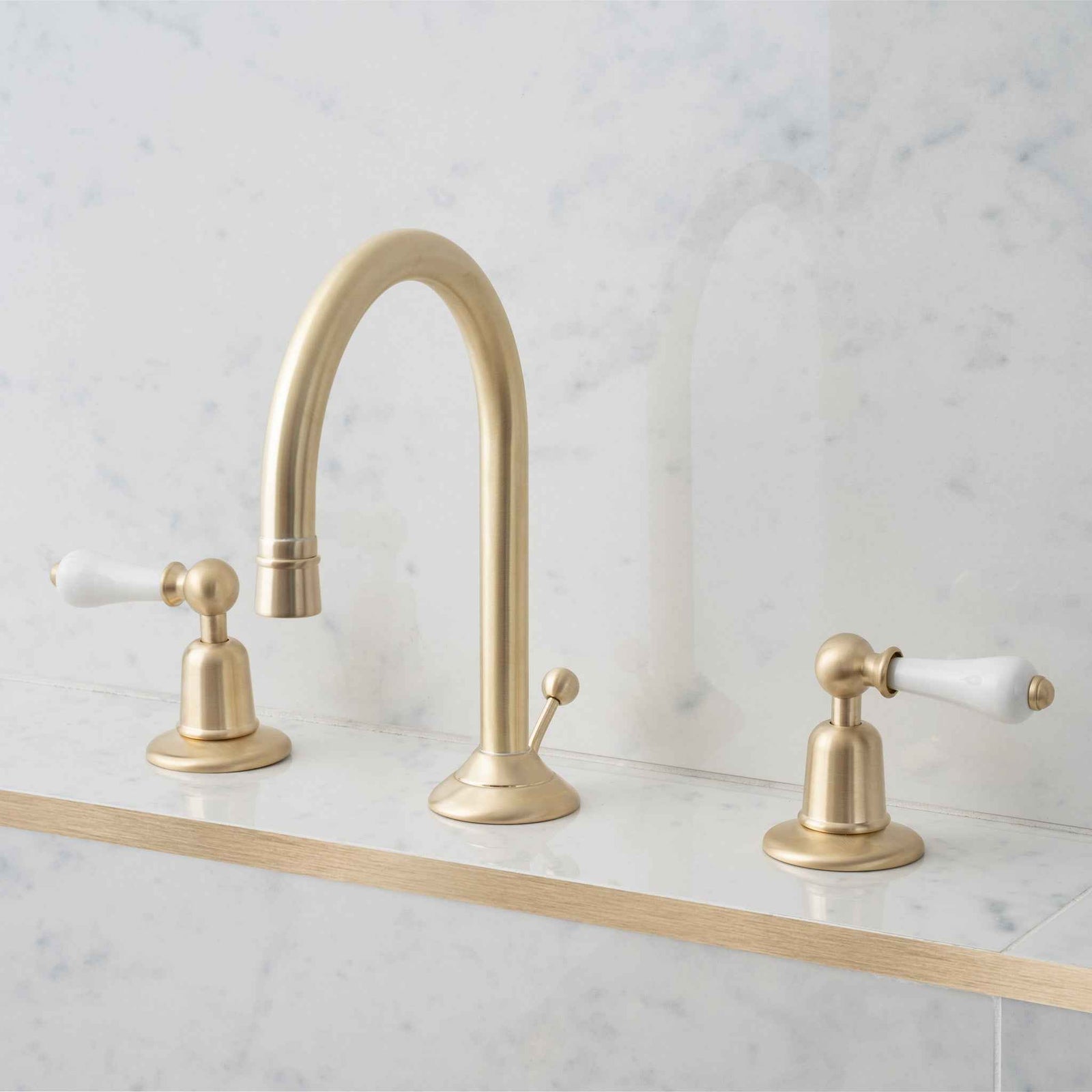 Monkwell White Ceramic Lever Swan Neck Three Hole Bathroom Sink Faucet - Rutland London (USA)