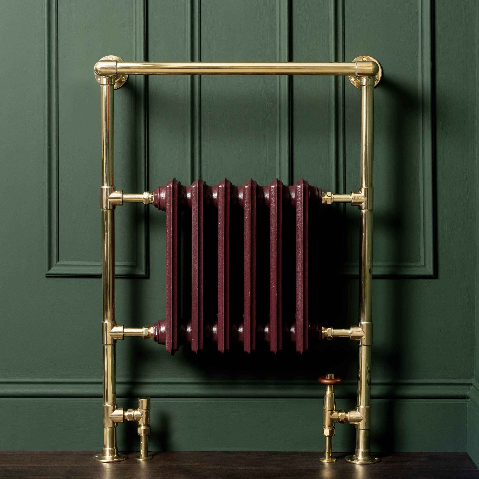 Pembridge Heated Towel Warmer (Inc. Cast Iron Radiator) - Rutland London (USA)