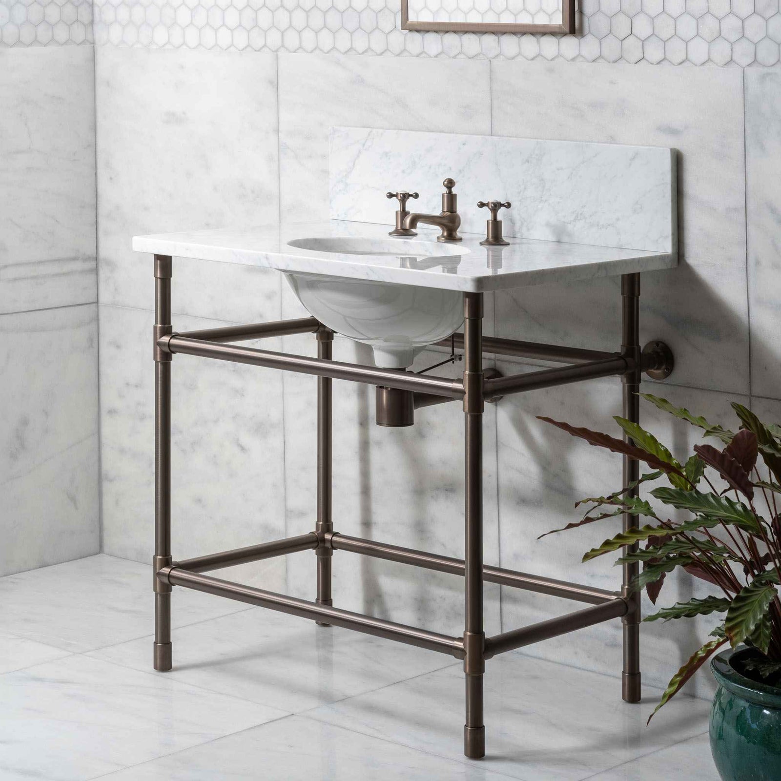 Camden Single Brass Console Bathroom Sink (Inc. Marble Top, Upstand & Sink) - Rutland London (USA)