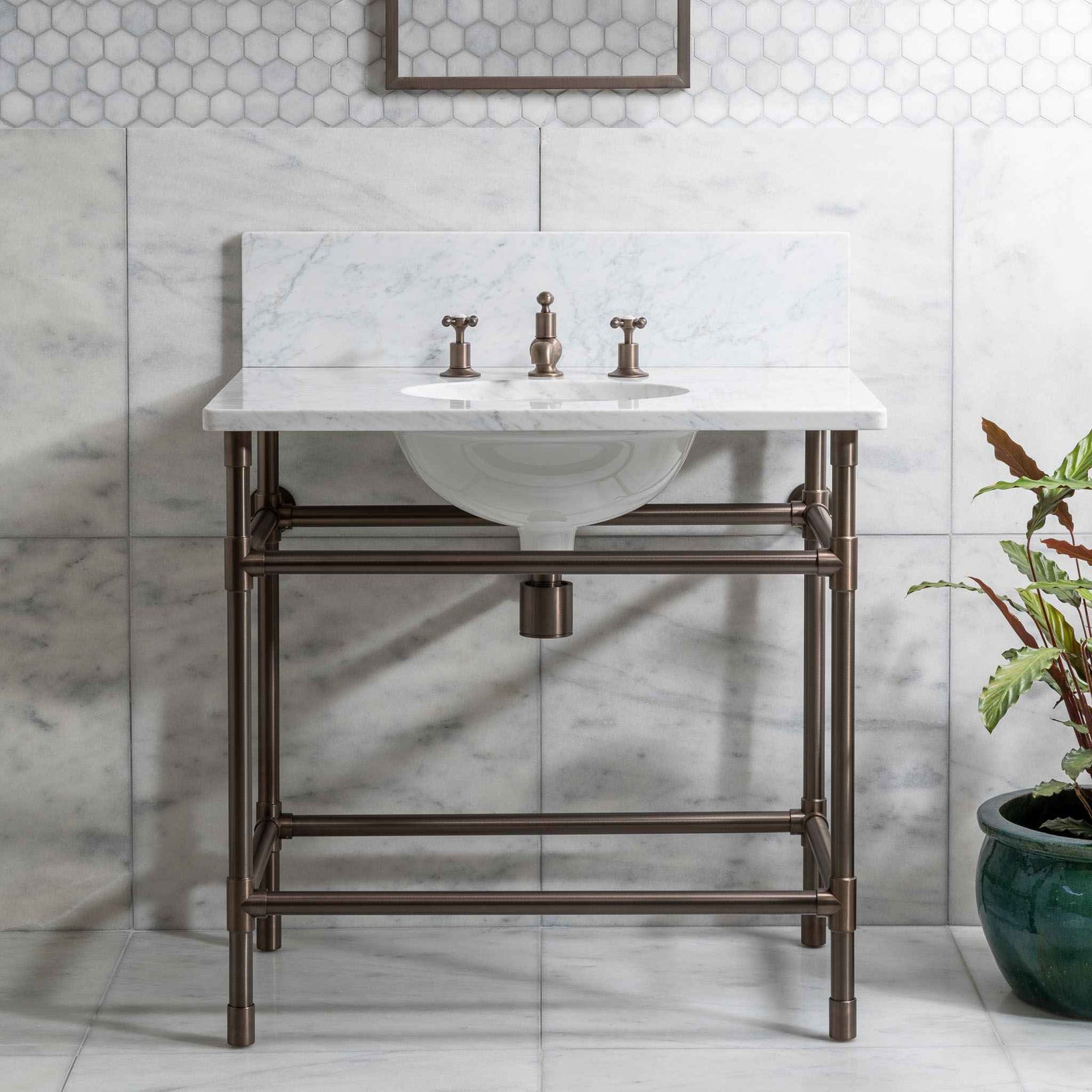 Camden Single Brass Console Bathroom Sink (Inc. Marble Top, Upstand & Sink) - Rutland London (USA)