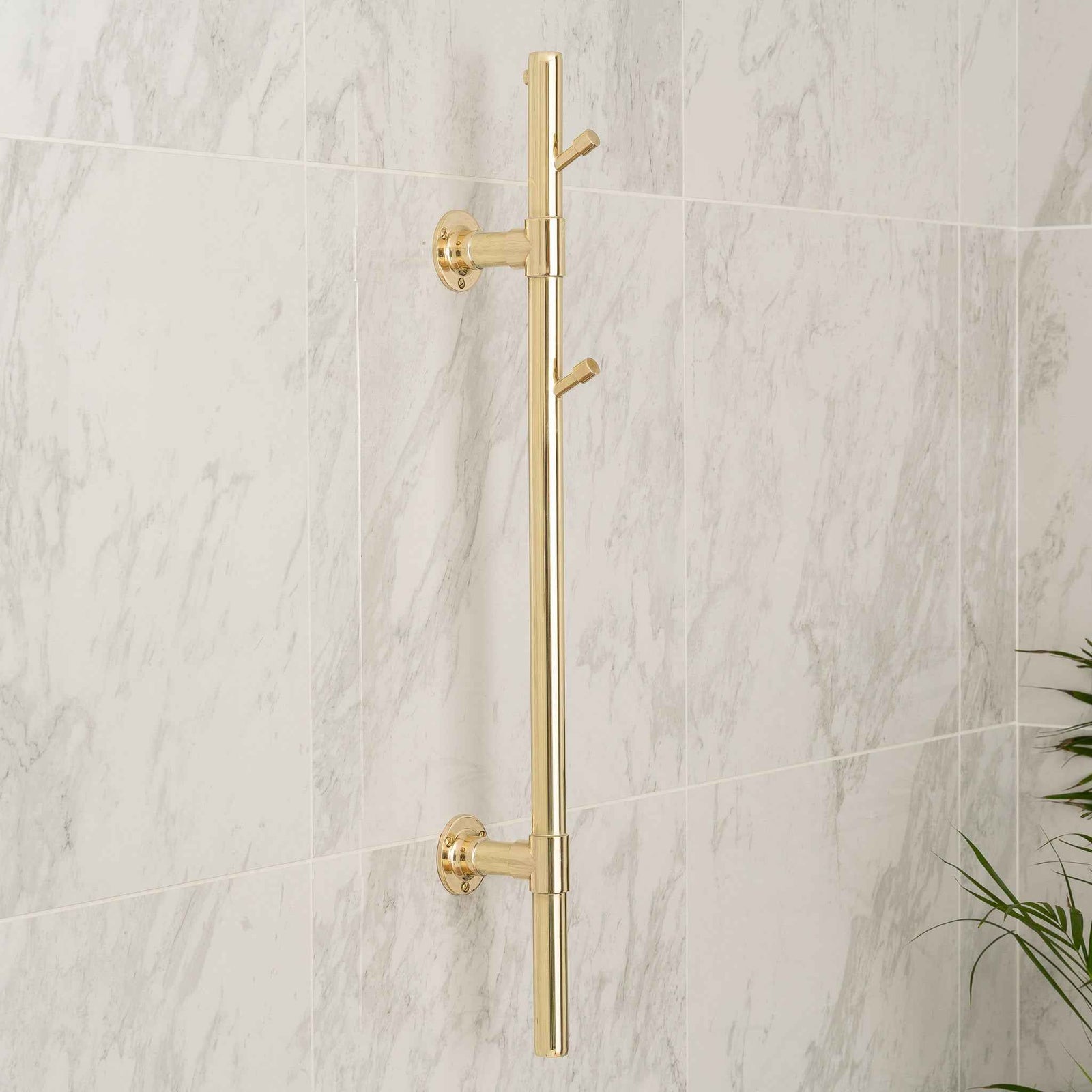 Edwardes Concealed Hot Tree Heated Towel Warmer - Rutland London (USA)