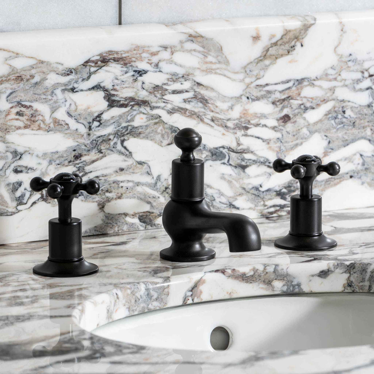 Thornhill Brass Console Bathroom Sink (Inc. Marble Top, Upstand &amp; Sink) - Rutland London (USA)