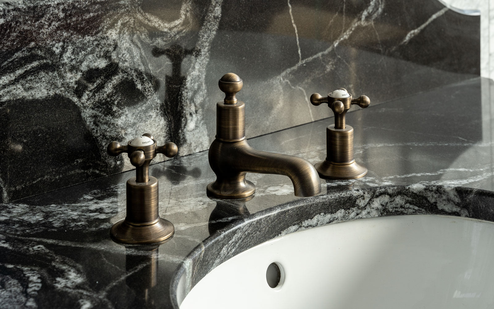 Brassware Finishes - Rutland London (USA)