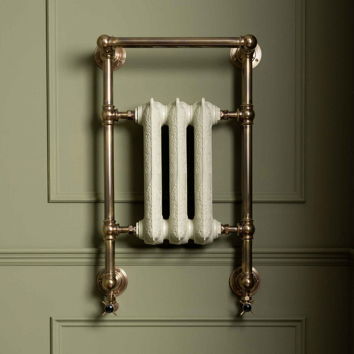 Rosebery Heated Towel Warmer (Inc. Cast Iron Insert) - Rutland London (USA)