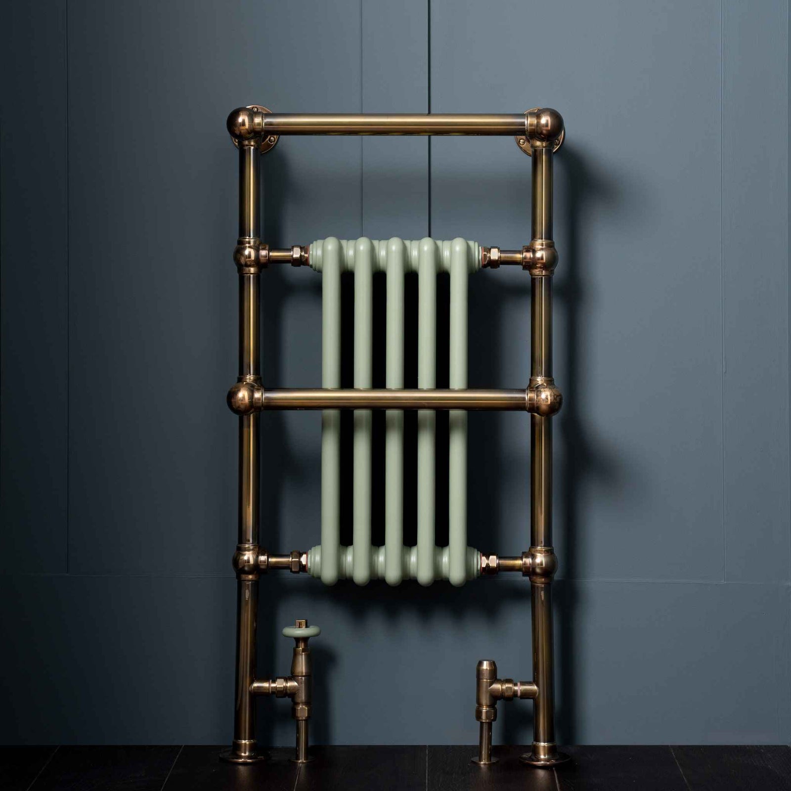 Albert Heated Towel Warmer - Rutland London (USA)