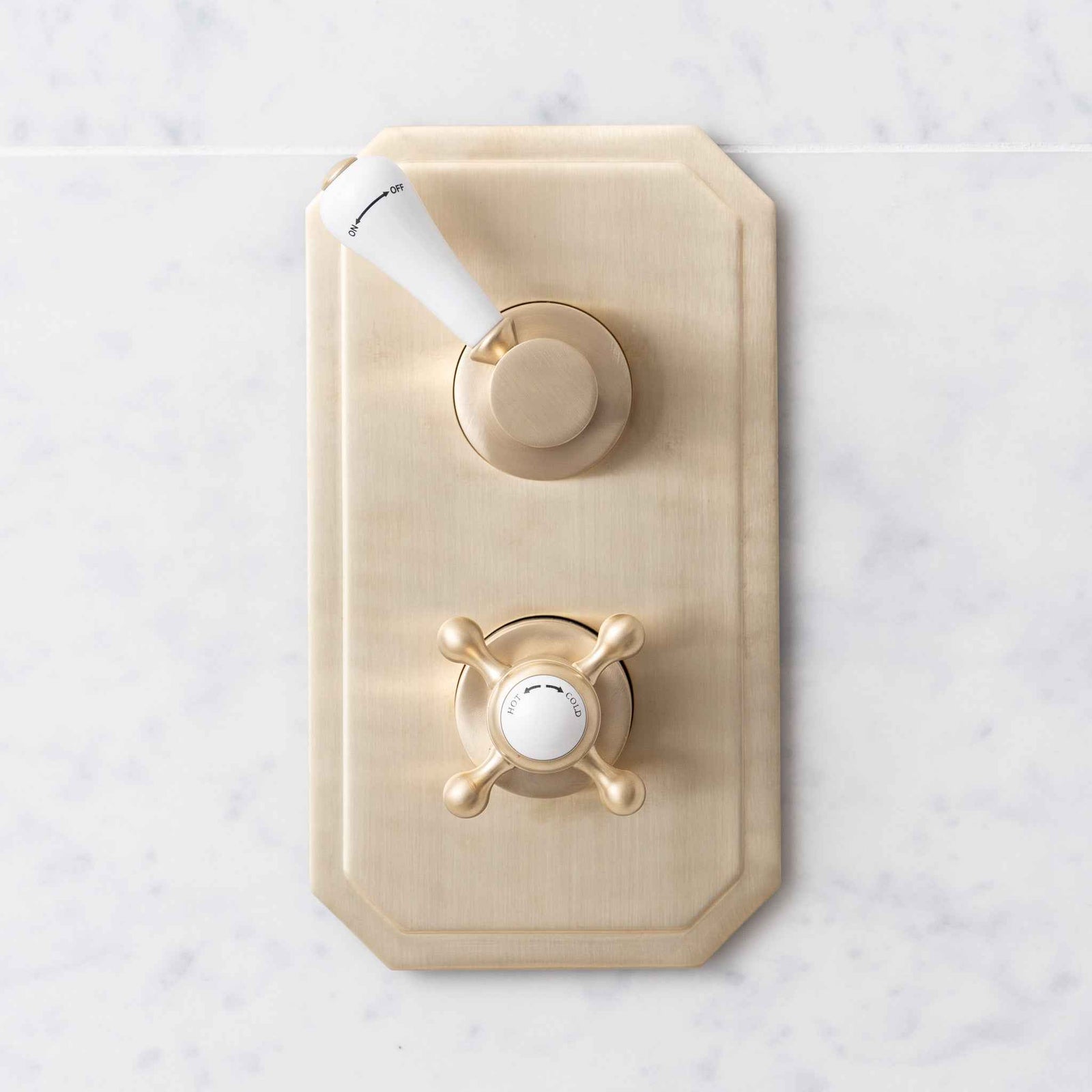 Fleet Single Function White Ceramic Lever Concealed Thermostatic Shower Valve & Trim - Rutland London (USA)