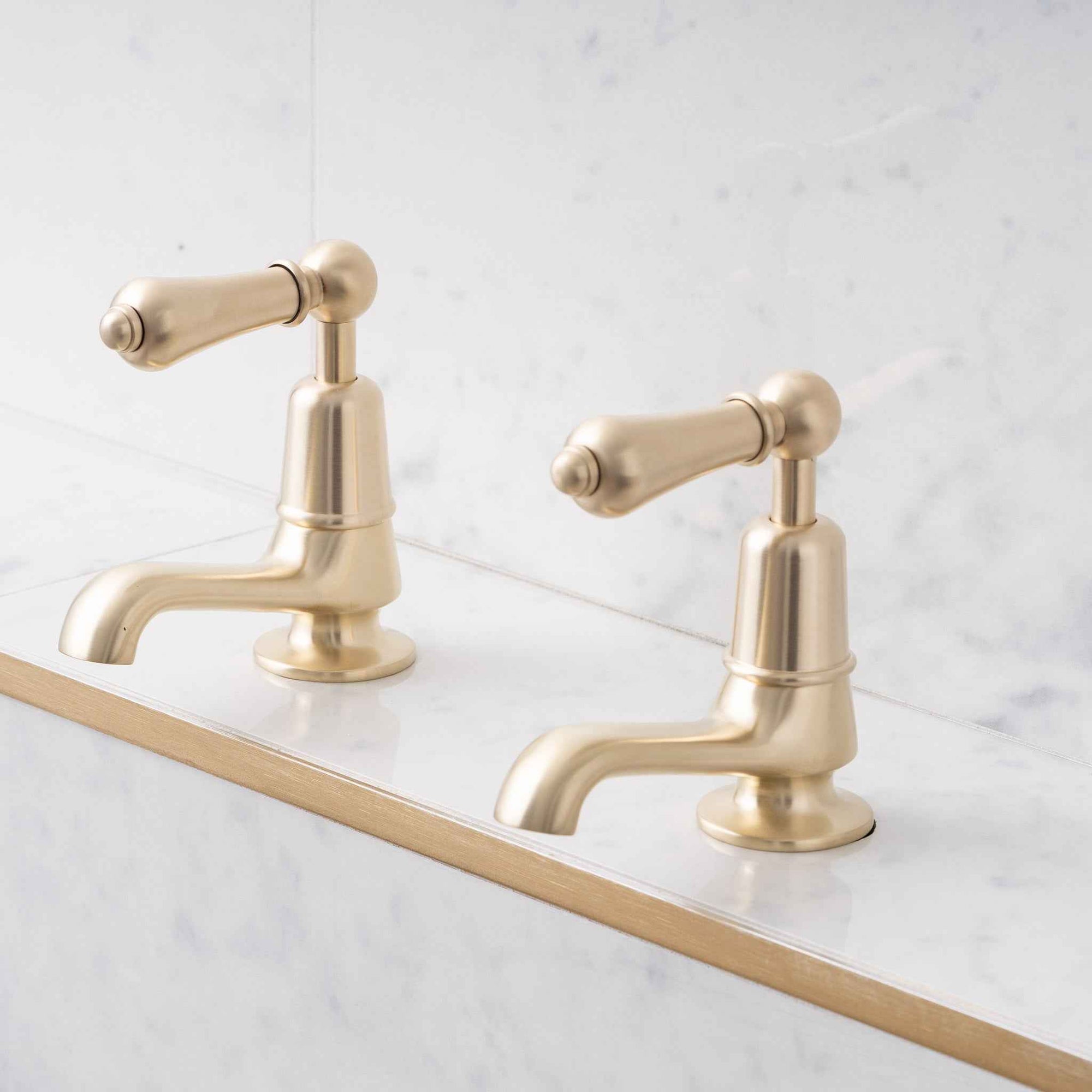 Brunswick Metal Lever Single Hole Pillar Tap Bathroom Sink Faucets (Pair) - Rutland London (USA)