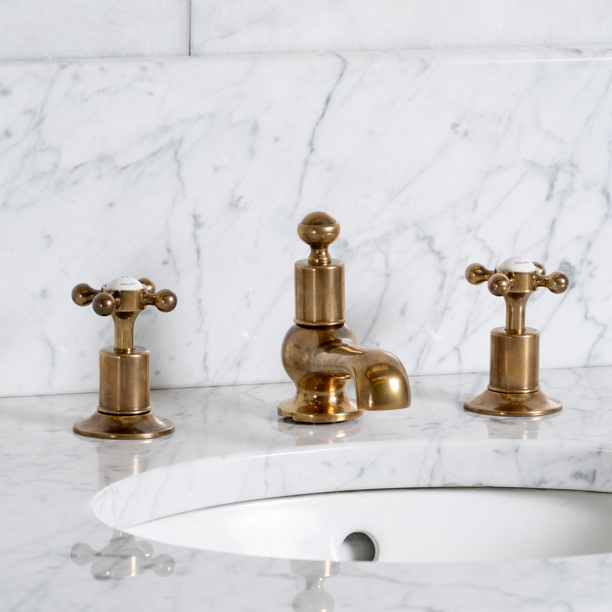 Orchard Double Brass Console Bathroom Sink (Inc. Marble Top, Upstand, Glass Shelf & Sinks) - Rutland London (USA)