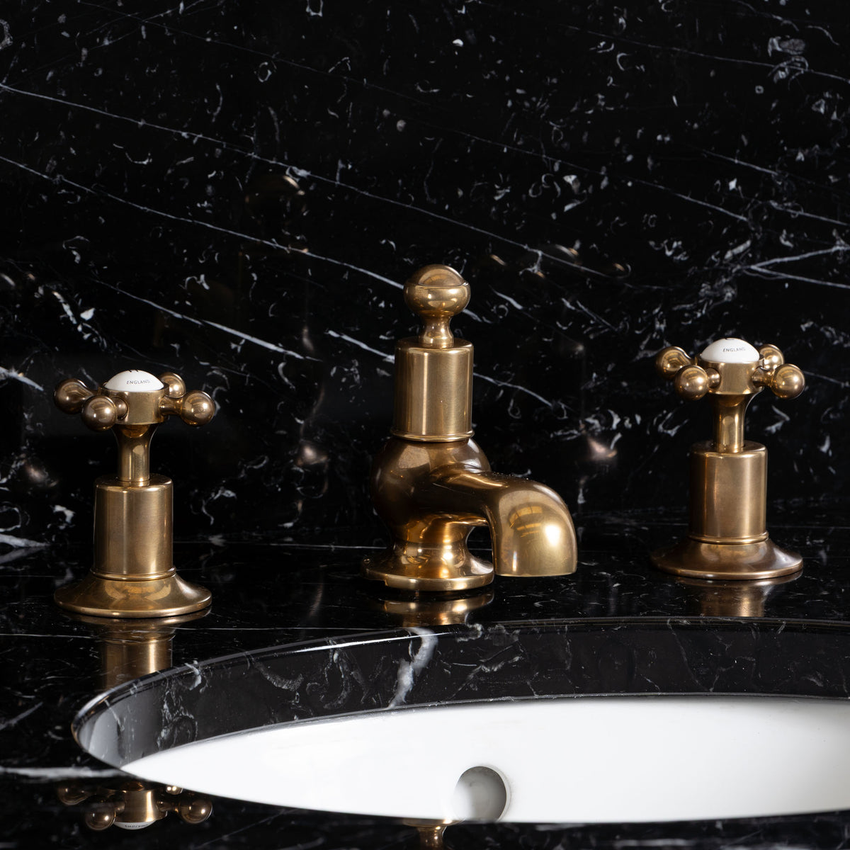 Camden Double Brass Console Bathroom Sink (Inc. Marble Top, Upstand & Sinks) - Rutland London (USA)