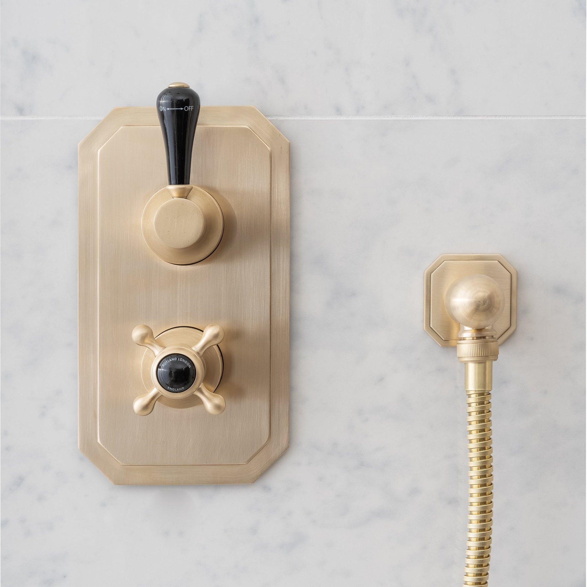 Highbury Black Ceramic Lever & Cleaver Telephone Handset Concealed Thermostatic Shower Set - Rutland London (USA)