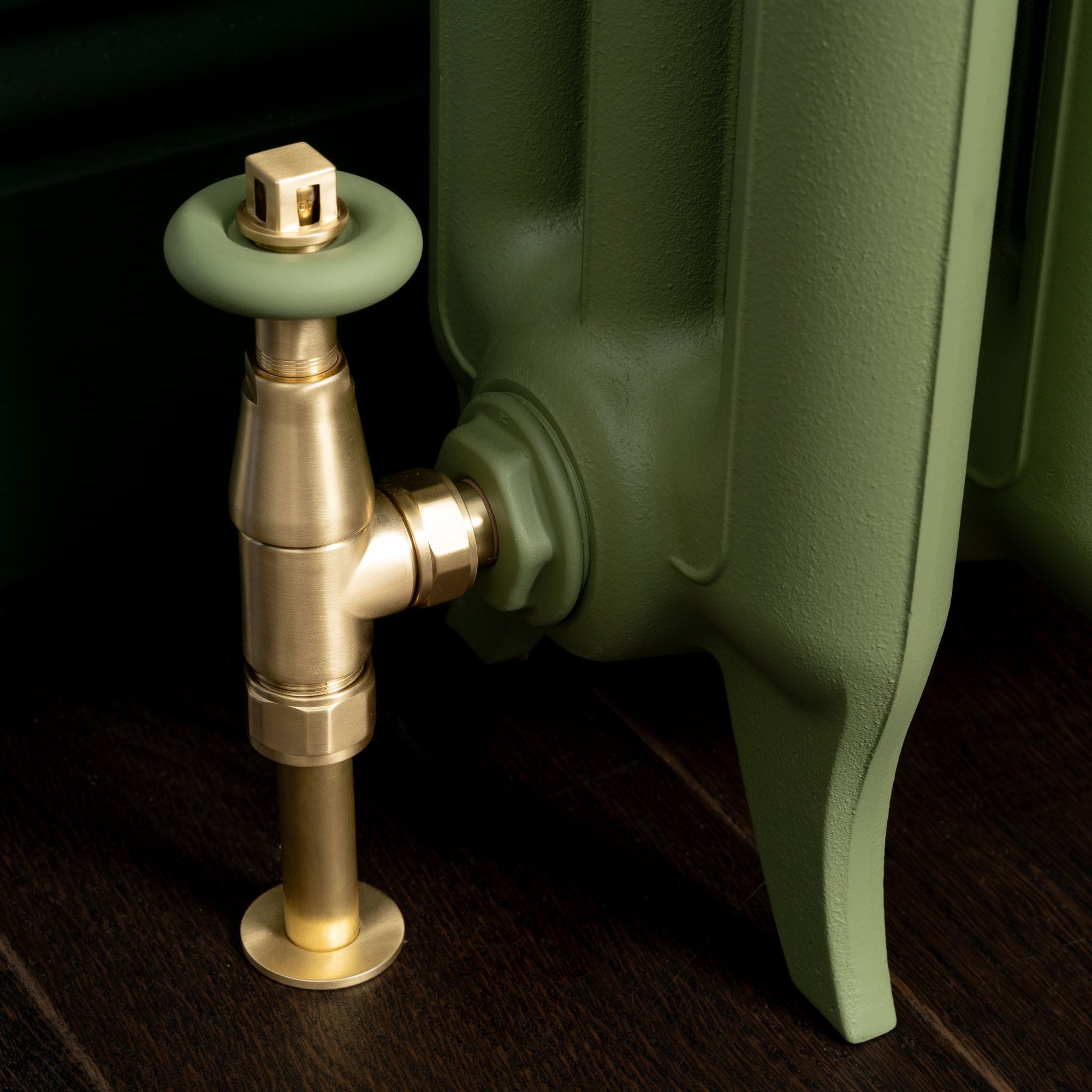 Highgrove Colored Handwheel Angled Thermostatic Radiator Valves - Rutland London (USA)