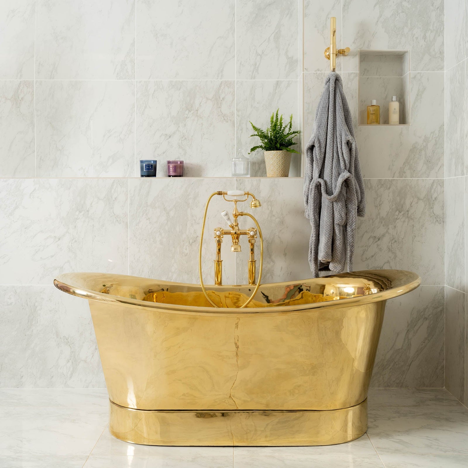 Stowe Freestanding Brass Bathtub - Rutland London (USA)