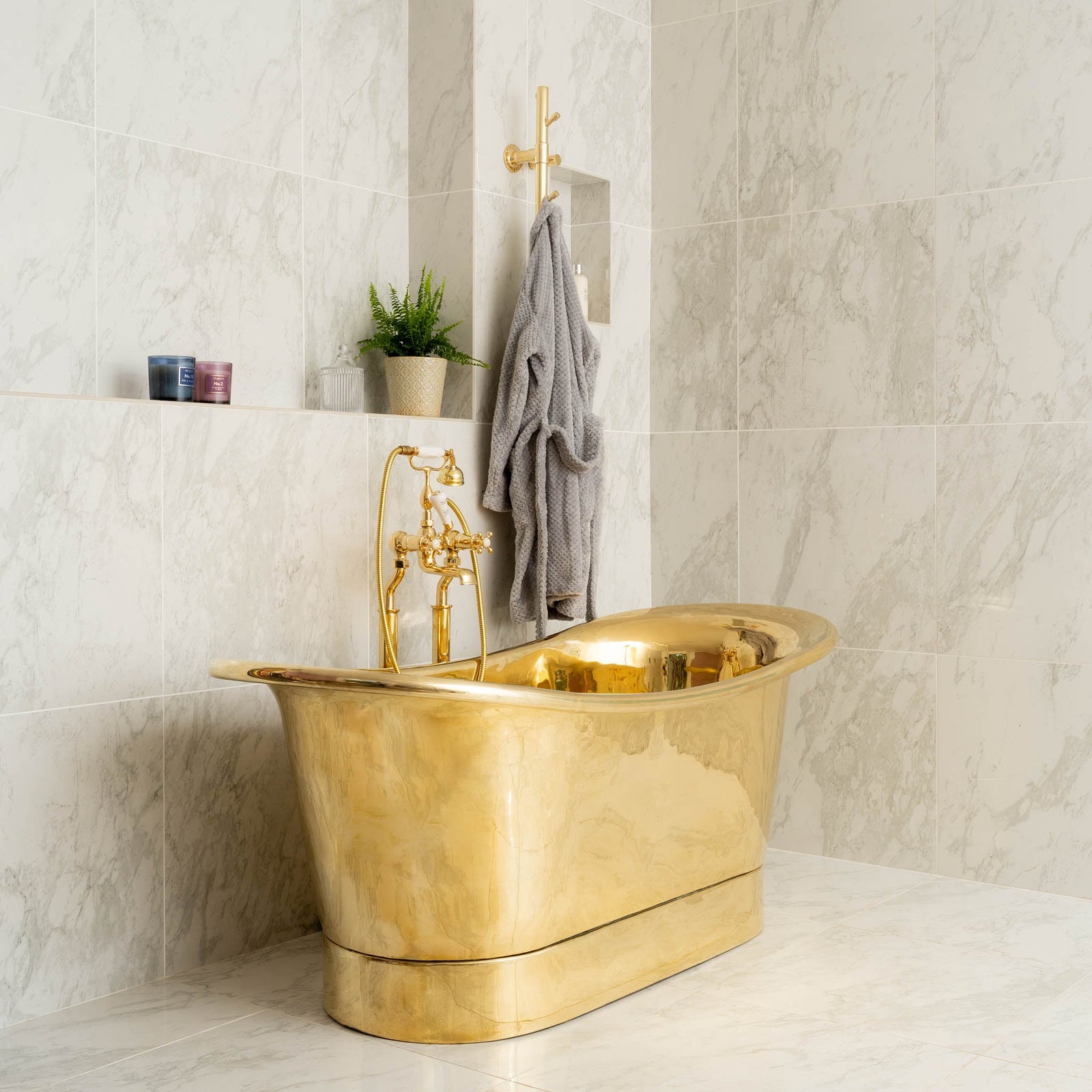 Stowe Freestanding Brass Bathtub - Rutland London (USA)