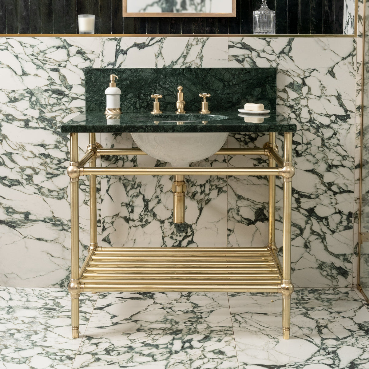 Westminster Brass Console Bathroom Sink - Rutland London (USA)