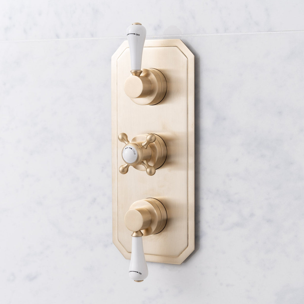 Thornton White Ceramic Lever &amp; Cleaver Telephone Handset Concealed Thermostatic Shower Set - Rutland London (USA)
