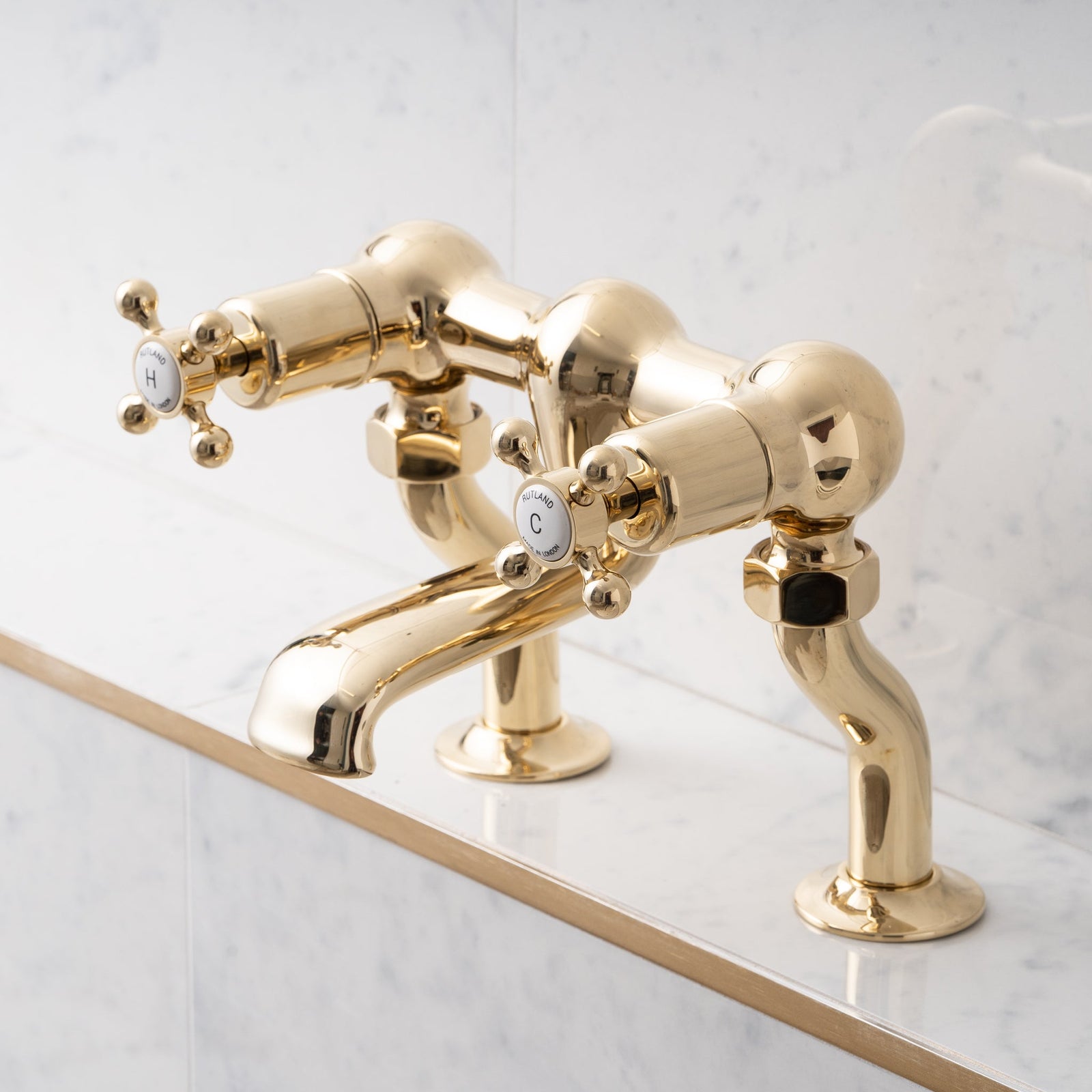 Sheldon White Ceramic Cross Handle Deck Mount Tub Filler - Rutland London (USA)